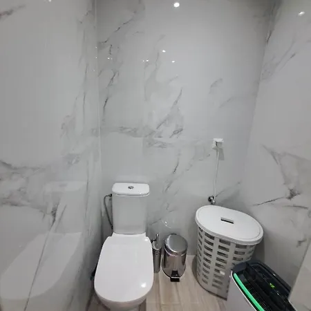 Elegance * PalaiónTsiflíkion