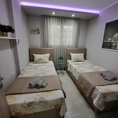 Elegance Apartment