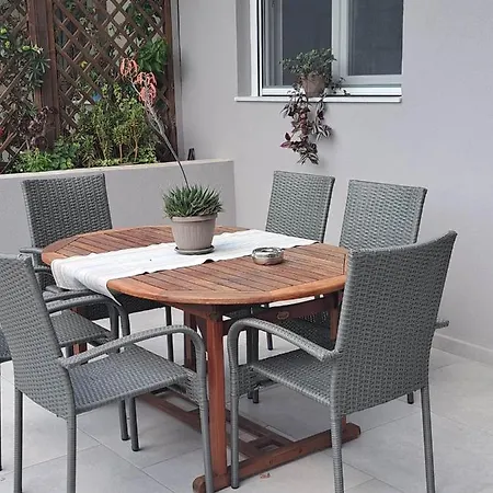 Διαμέρισμα Elegance *