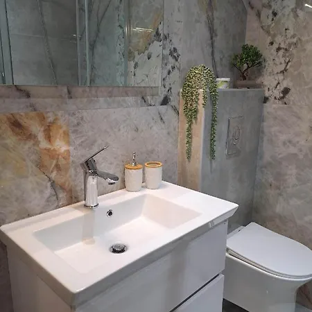 Elegance Apartment